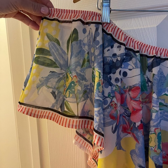 Flying tomatoes top • women’s small - Picture 2 of 8